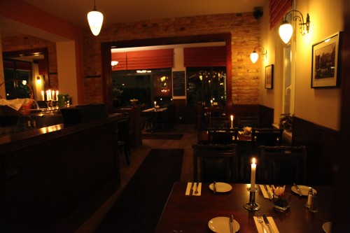 restaurant-zehlendorf-wirtshaus-zehlendorfer-hof-bei-nacht-bild-4.jpg